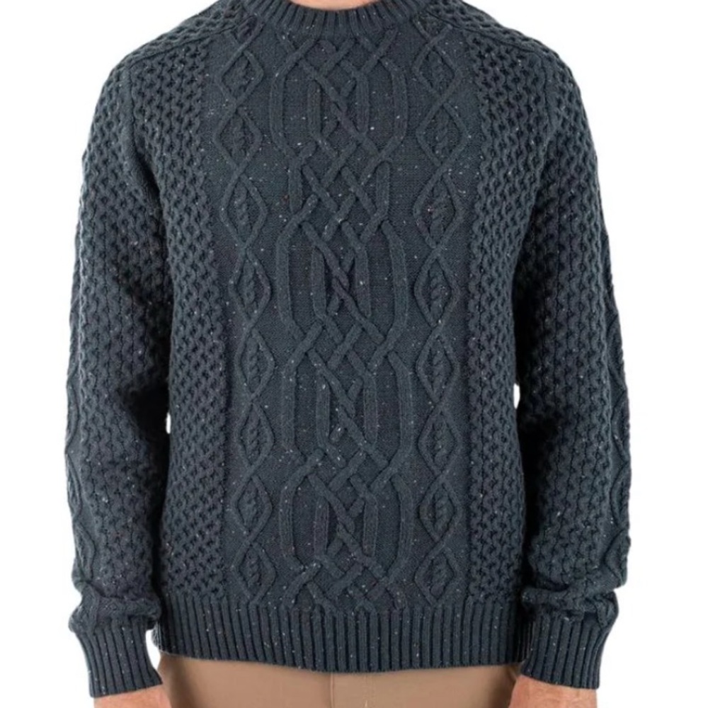 Jetty Angler Oystex Men's Crewneck Sweater. Like New